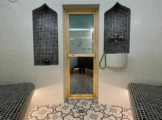 Underground&spa דירה *